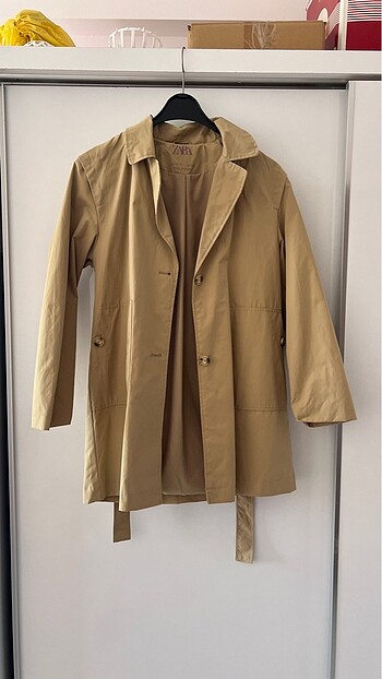 Zara Trenchcoat