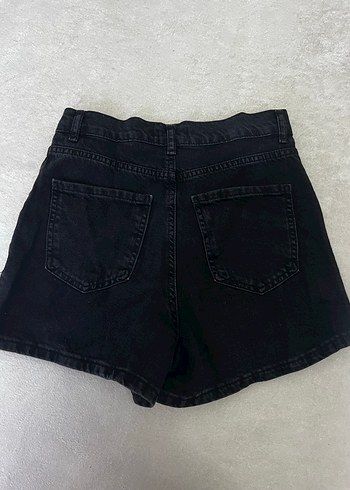LC Waikiki Düğmeli Siyah Mini Denim Şort