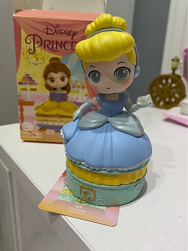  miniso disney cinderella figür