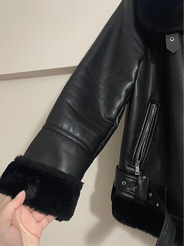 m Beden siyah Renk Stradivarius Suni Deri Biker Ceket