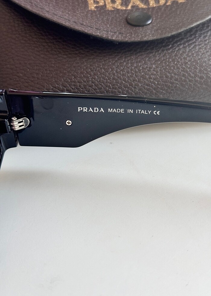 Prada Güneş gözlüğü Polarize cam UV400 Koruma - Görsel 3