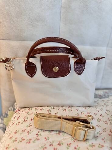 Longchamp Krem 0 Numara