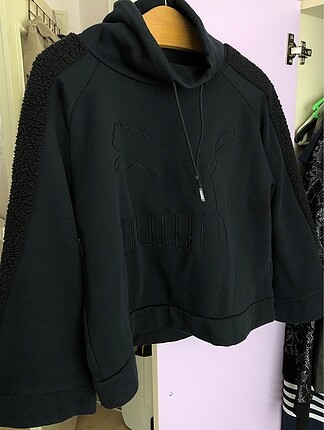 Puma sweatshirt