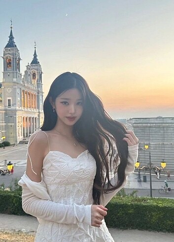 Diğer Wonyoung set 