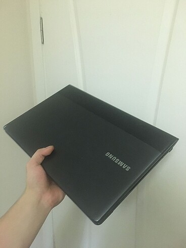 Laptop İ5 8gb ram 240 ssd