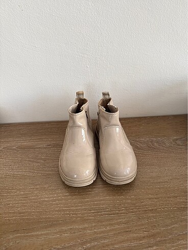 Zara kız çocuk bot
