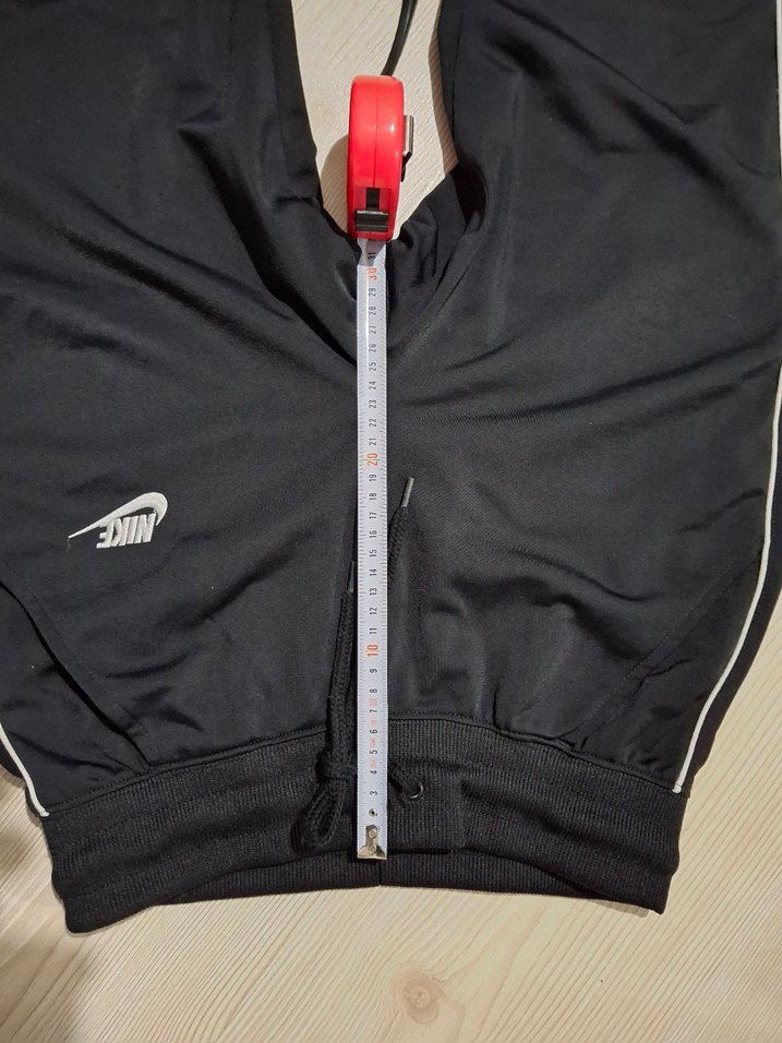 Nike  alt eşofman xs paça lastikli.hiçbir defosu yoktur. - Görsel 2