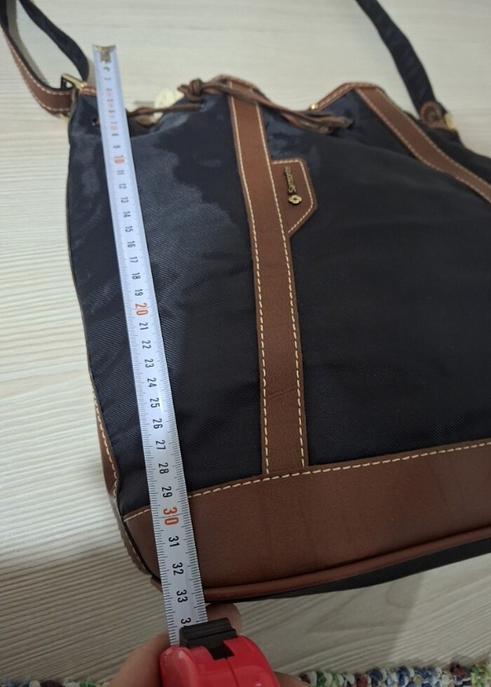 Samsonite kol çantası - Görsel 3