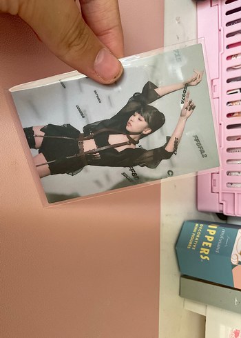 Pembe Gotik Baskılı Telefon Kılıfı