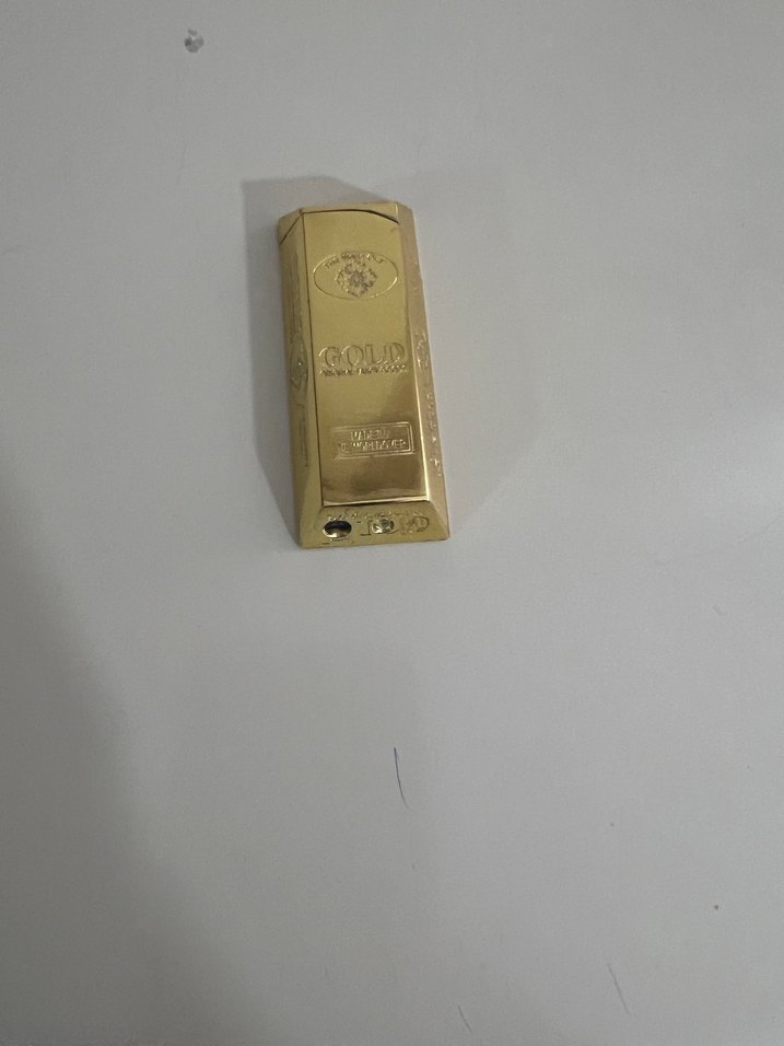 Parlak Altın Renkli Hediye Çakmak - Görsel 5