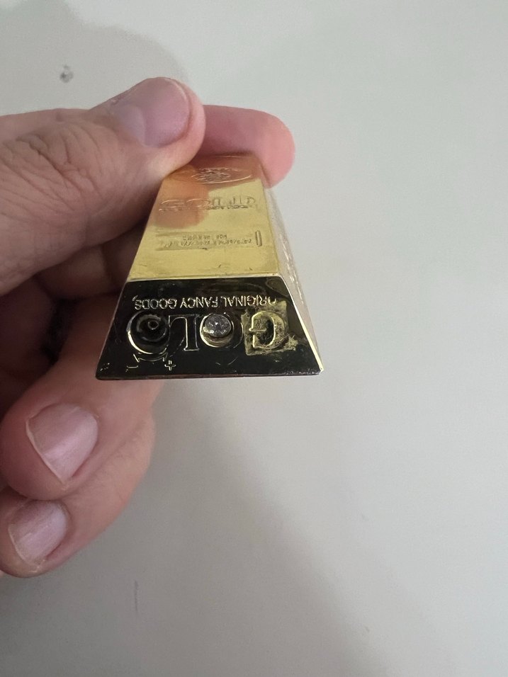 Parlak Altın Renkli Hediye Çakmak - Görsel 3