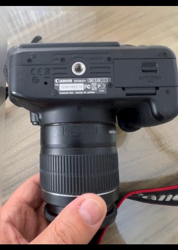 Canon EOS 650D Dijital Fotoğraf Makinesi Siyah
Hatasız çiziksiz - Görsel 8