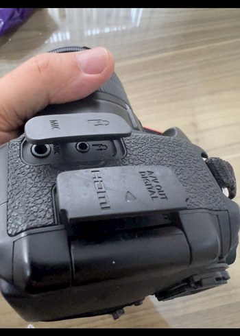 Canon EOS 650D Dijital Fotoğraf Makinesi Siyah
Hatasız çiziksiz - Görsel 11