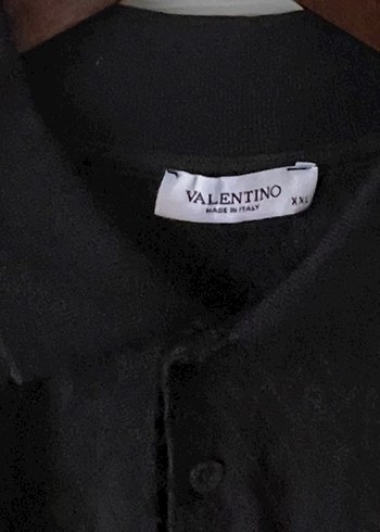 Siyah Düğmeli Erkek Polo Tişört
VANENTİNO  Amerikada orjinal - Görsel 2