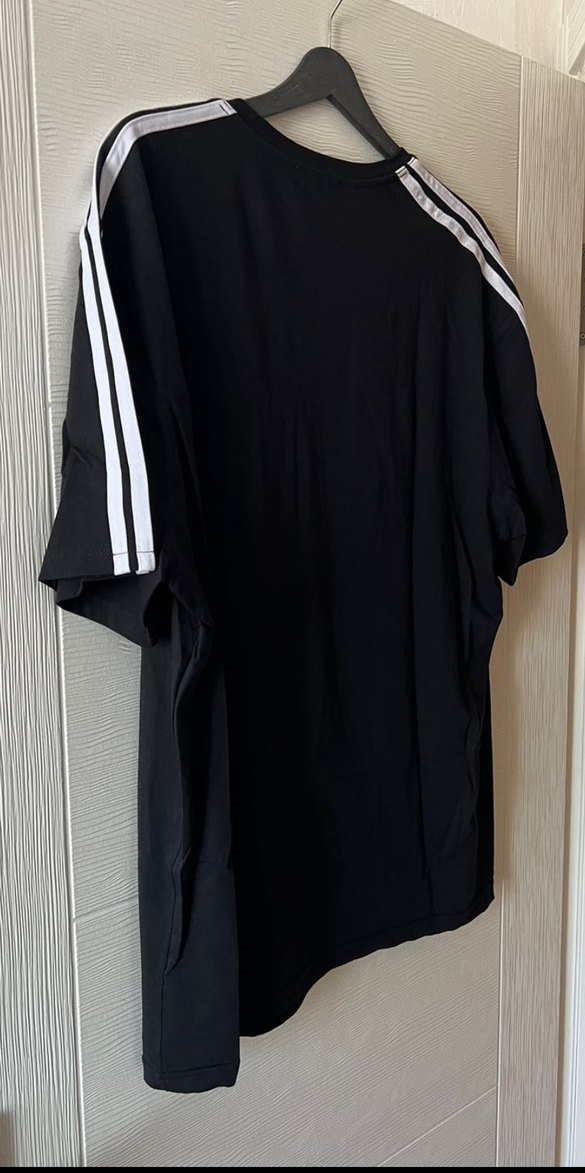 Adidas Siyah Oversize Tişör
Amerikada hediye geldi - Görsel 2