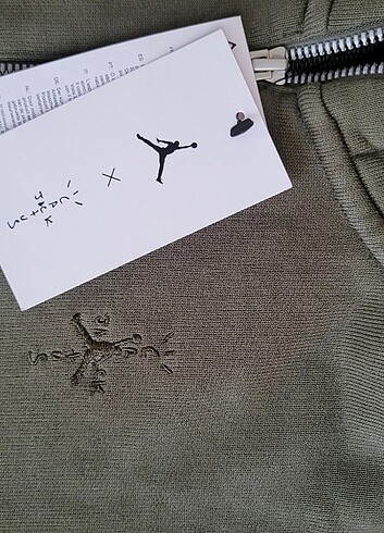 l Beden Jordan x Cactus Jack Zip Hoodie