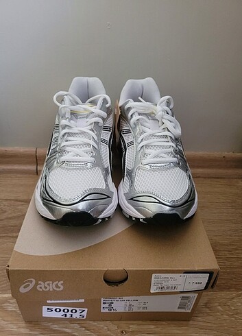 Asics Gel-Kayano 14