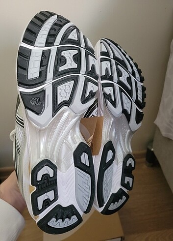 41 Beden gri Renk Asics Gel-Kayano 14
