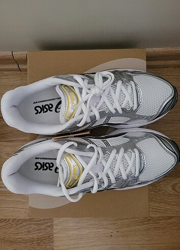 41 Beden Asics Gel-Kayano 14