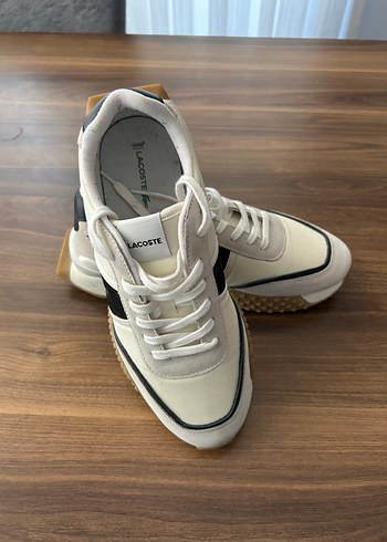 Lacoste Lacoste Erkek Beyaz Bağcıklı Spor Ayakkabı