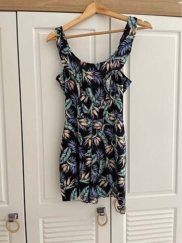H&M sırtı açık tulum