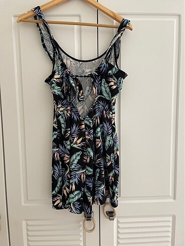 H&M H&M sırtı açık tulum