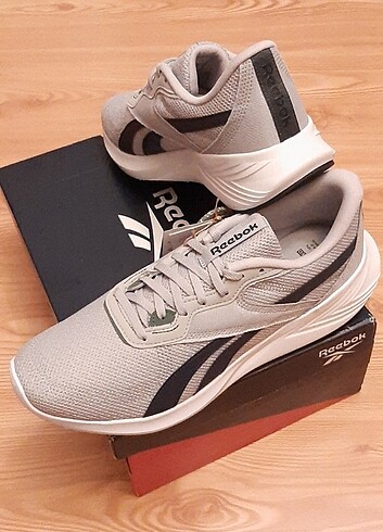 REEBOK ENERGEN TECH 