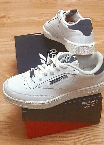 REEBOK CLUB C85 