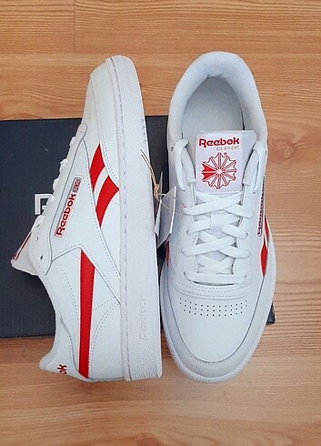 REEBOK CLUB C REVENGE - Görsel 3