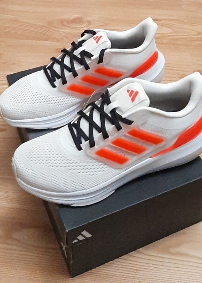 ADİDAS ULTRABOUNCE - Görsel 4