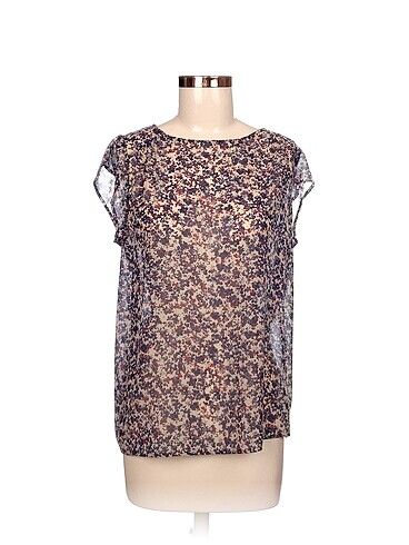 Benetton Bluz %70 İndirimli.