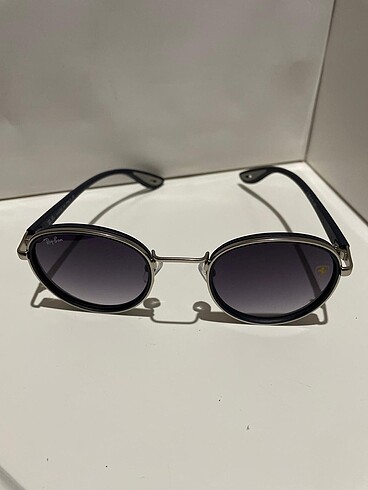 Ray Ban Güneş gözlüğü