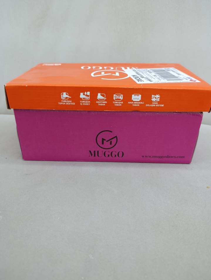 Renkli Çeşitli Oyuncak Seti - Görsel 2