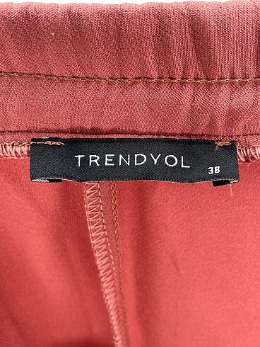 38 Beden çeşitli Renk Trendyol & Milla Düz Kesim %70 İndirimli.