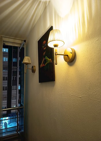 Altın Renkli Duvar Lambası - Görsel 2