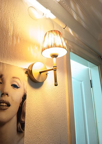 Altın Renkli Duvar Lambası - Görsel 5