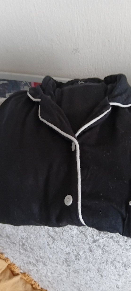 Siyah Kısa Kollu Kadın Pijama Takımı - Görsel 4