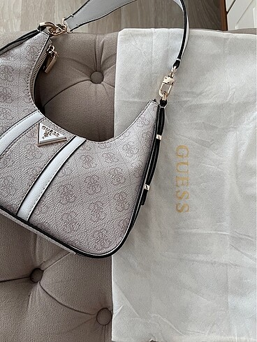 Orijinal Guess Omuz Çantası