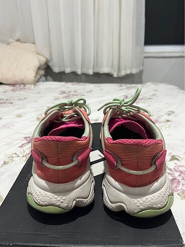 39 Beden Adidas ozweego