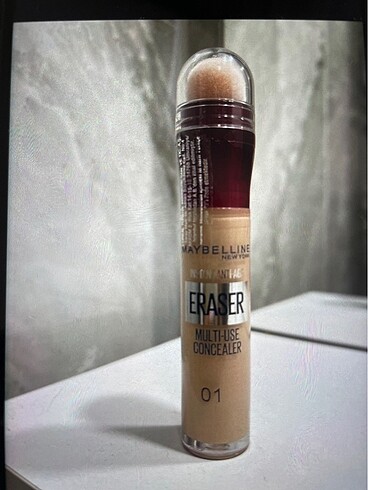 Maybelline concealer 01 numara
