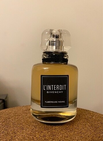 Givenchy Linterdit eau de parfüm 50 ml