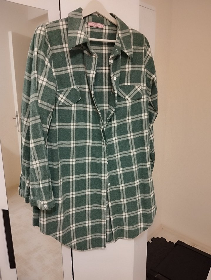 Düğmeli Salaş Yeşil Ekose Kadın Gömlek - Görsel 2