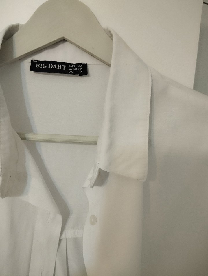 Düğmeli Beyaz Keten Gömlek - Görsel 2