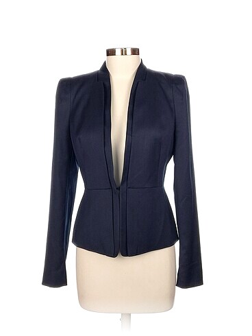 ipekyol Blazer %70 İndirimli.