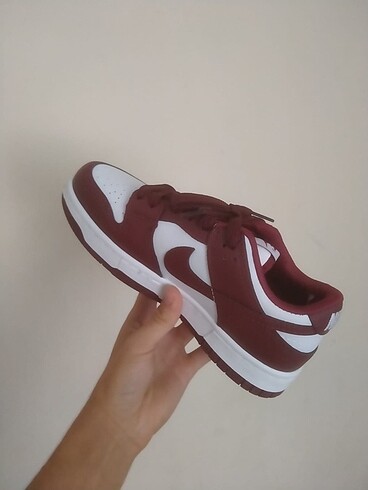 37 Beden bordo Renk Dunk Low Retro Red