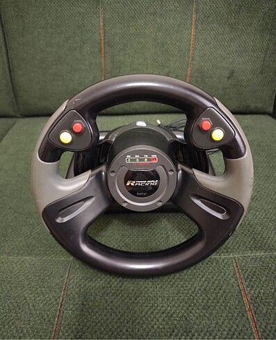 Saitek R440 Oyuncu Direksiyonu