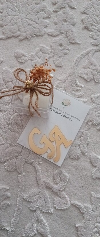 Arkası yapışkanlı harf  G ve A ve mum hediyeli - Görsel 3