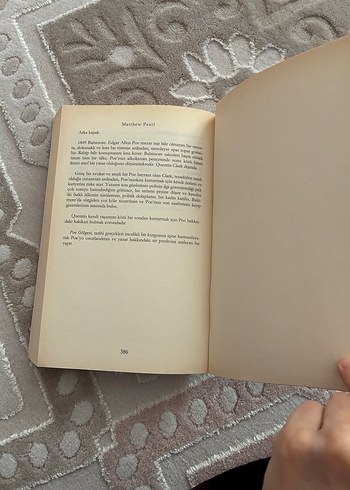 Beden Poe Gölgesi - Matthew Pearl
