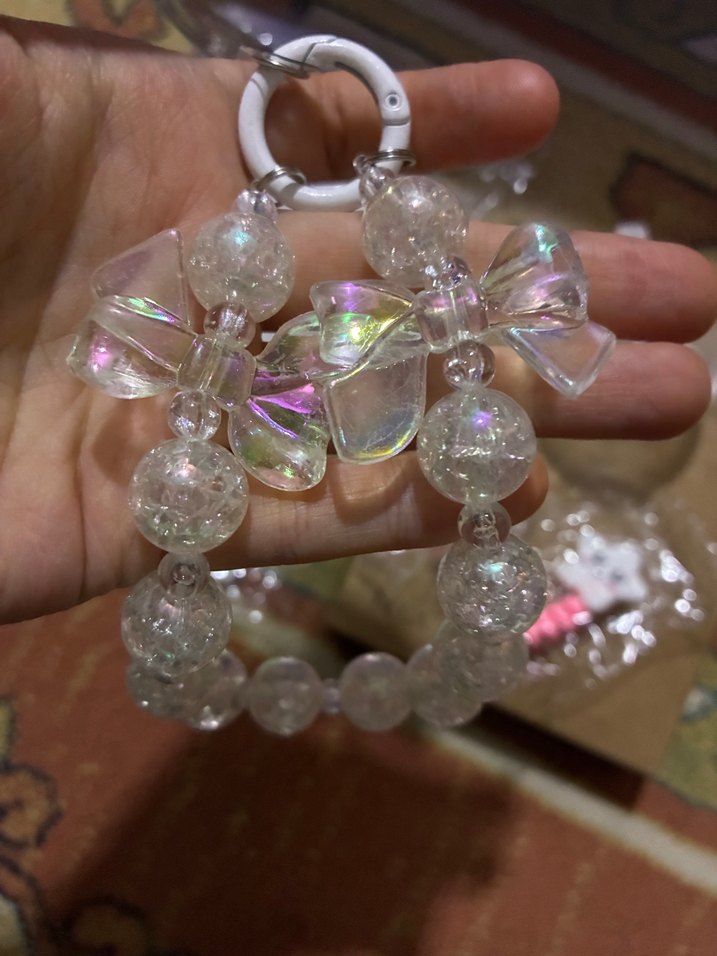 Şeffaf Kurdeleli Boncuklu Zincir Detaylı telefon charmı - Görsel 3