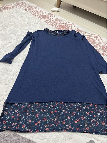 Lacivert çiçekli şifon polyester tunik